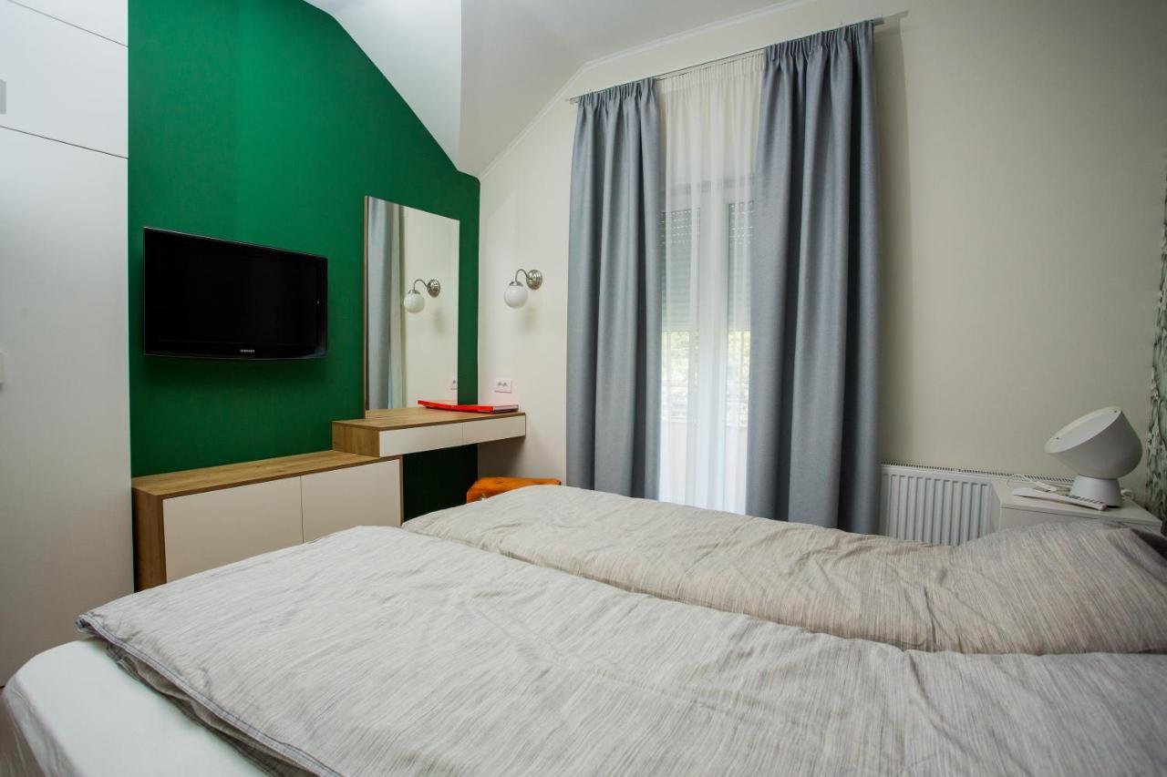Апартаменти Apartman Zeka Paragvajac Суботиця Екстер'єр фото